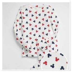 Disney baby Gap Pajama Set Mickey Mouse